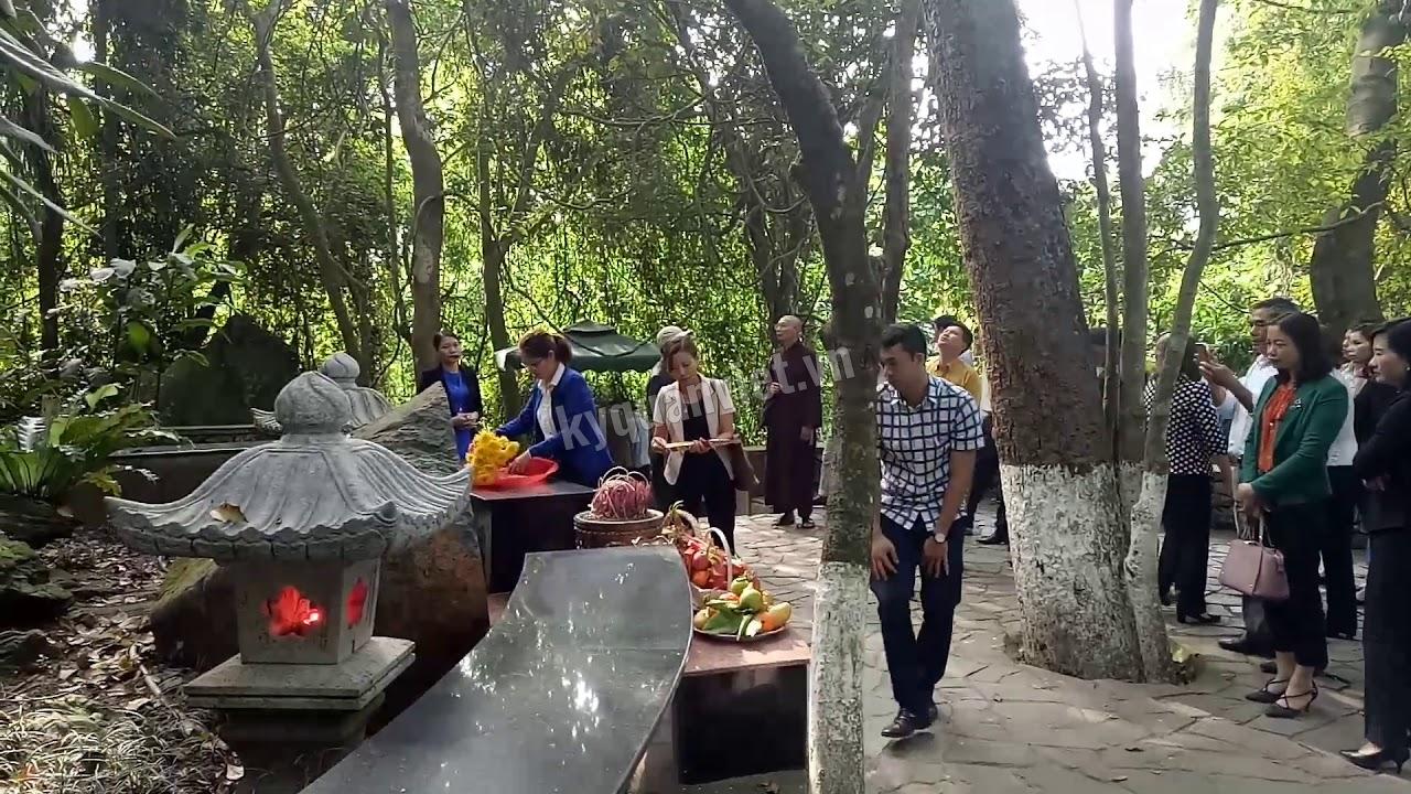 Hà Nội - K9 Đá Chông - Làng Cổ Đường Lâm - Hà Nội
