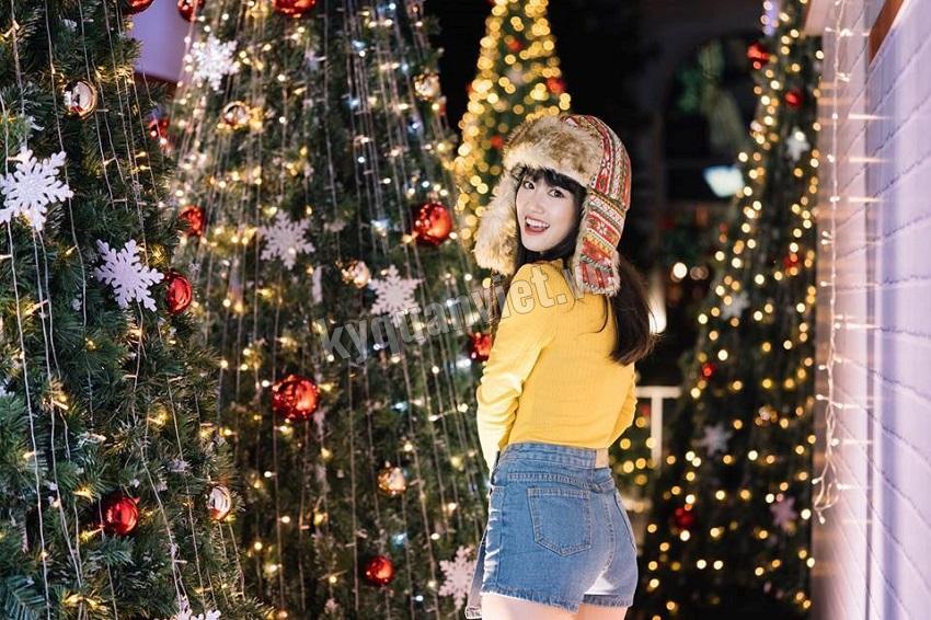 Giam gia toan bo dich vu nhan dich Giang Sinh.